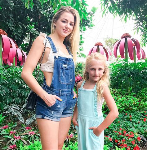 how old is chloe lukasiak sister.